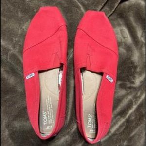 Women’s size 12 toms